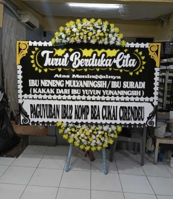 Papan Bunga di Karikil Mangkubumi